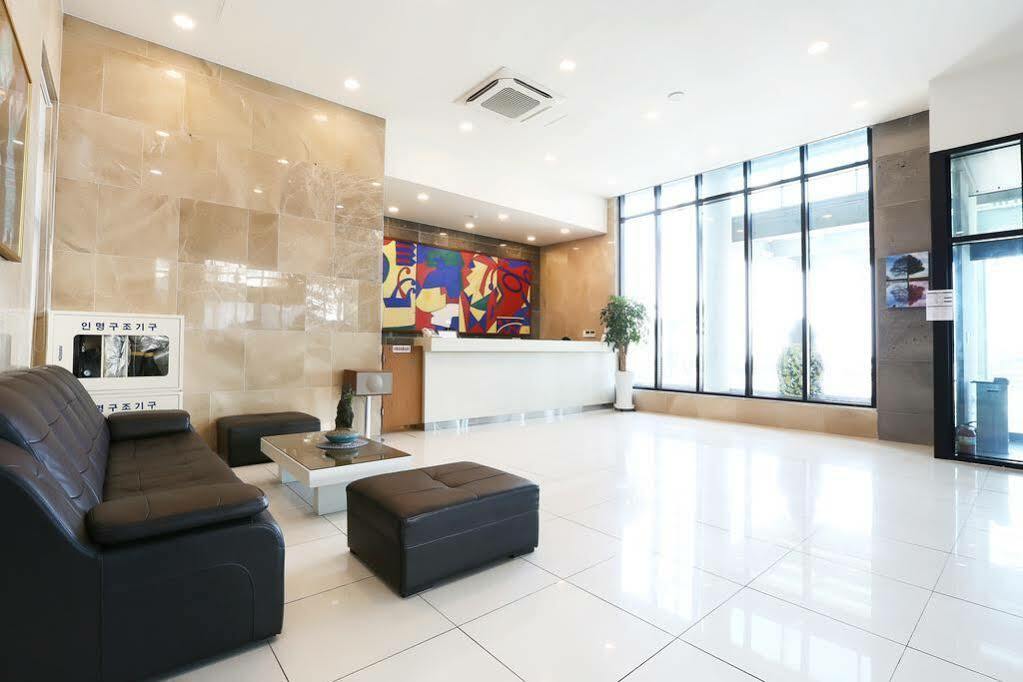 Sims Hotel Jeju Eksteriør bilde