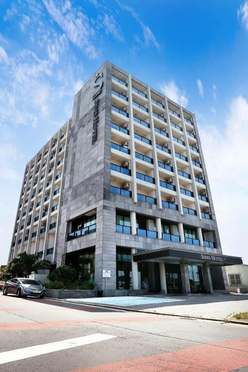 Sims Hotel Jeju Eksteriør bilde